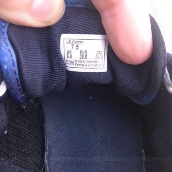 Vans Galaxy Low Top Sneakers *AS IS* - Picture 12 of 13